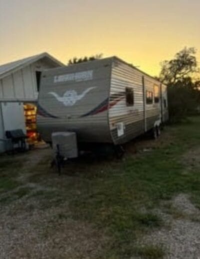 Conventional Campers (Longhorn by CrossRoads) | Texas RV Buyers